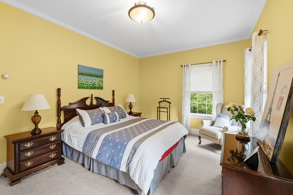 Single Family Residence at 4 Rileys Way, Dartmouth MA 02747, Dartmouth, photo 35 of 40