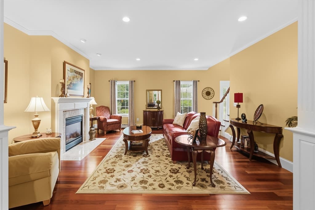 Single Family Residence at 4 Rileys Way, Dartmouth MA 02747, Dartmouth, photo 29 of 40