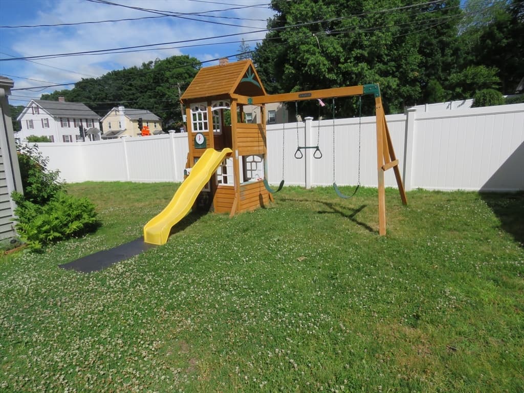 Single Family Residence at 812 East St, Dedham MA 02026, photo 31 of 33