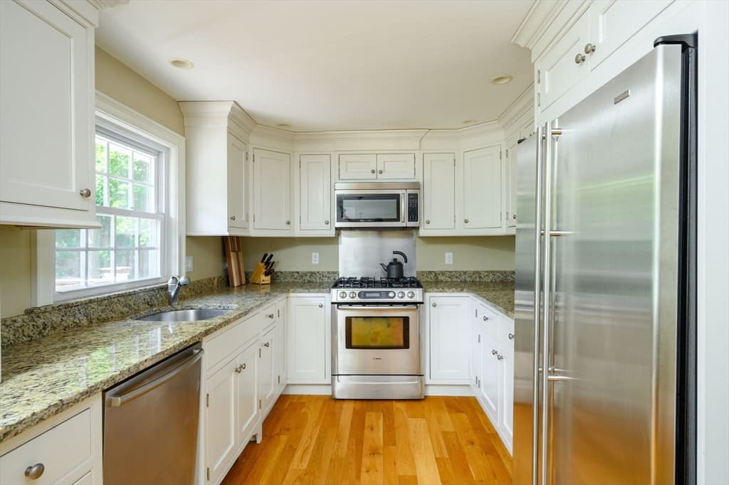 168 Cushing Street, Hingham MA 02043 photo 6