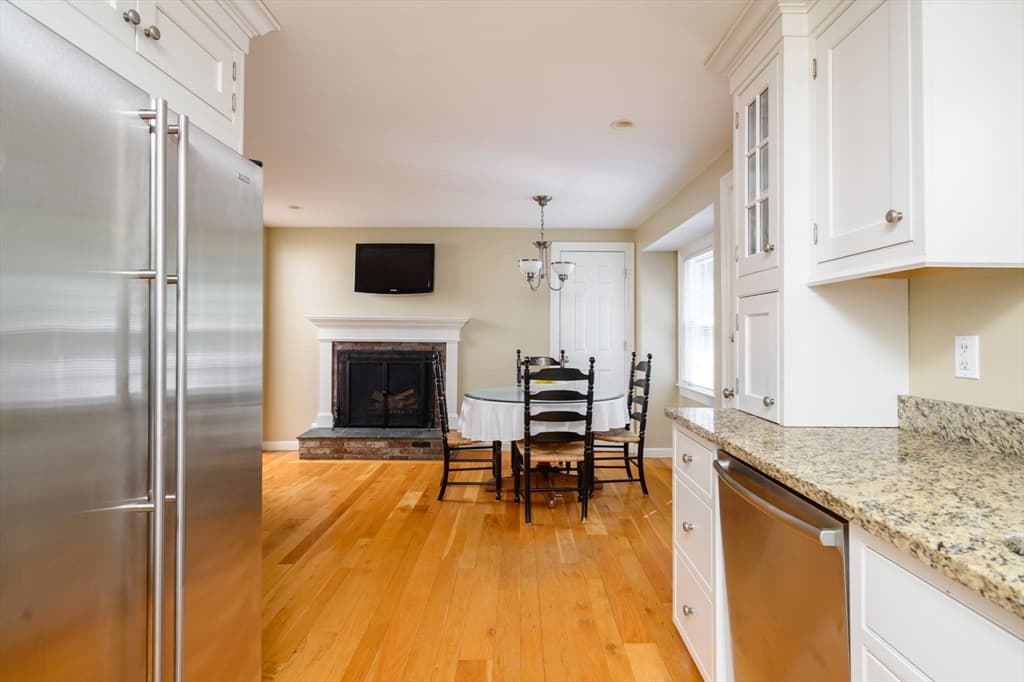 168 Cushing Street, Hingham MA 02043 photo 8