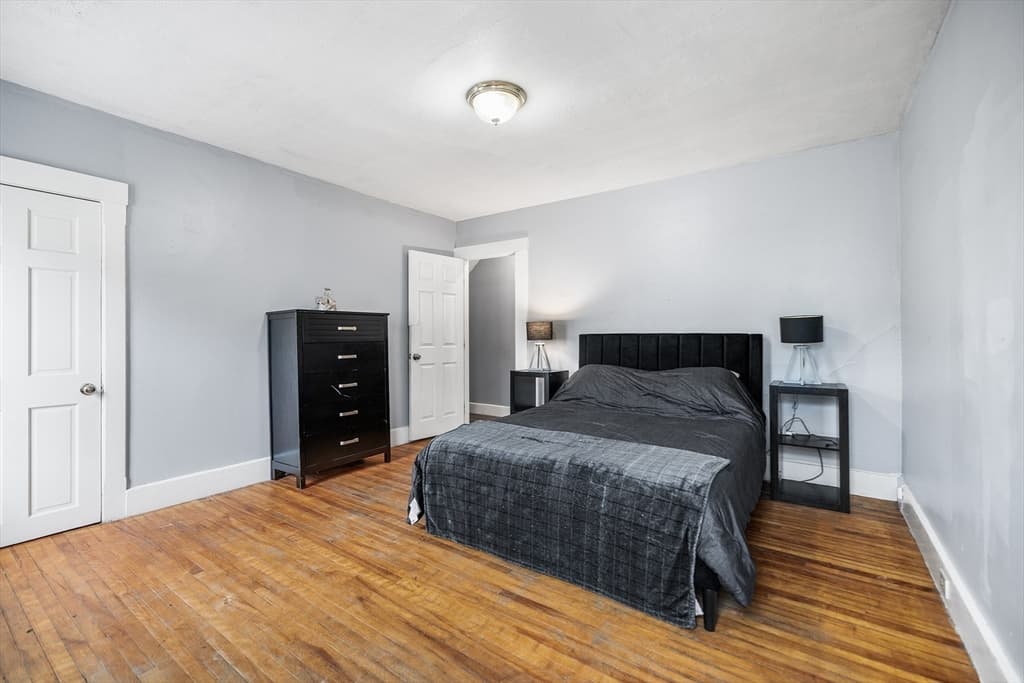 Single Family Residence at 113 Cedar St, Fitchburg MA 01420, photo 16 of 26