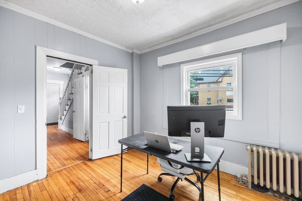 Single Family Residence at 113 Cedar St, Fitchburg MA 01420, photo 10 of 26