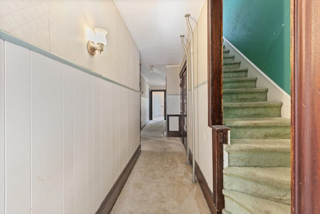 3 Family at 98 Webster Street, Haverhill MA 01830, Haverhill, photo 32 of 42