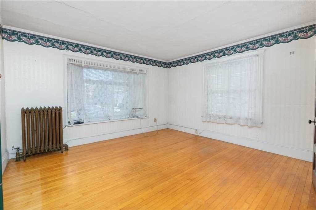 3 Family at 98 Webster Street, Haverhill MA 01830, Haverhill, photo 18 of 42