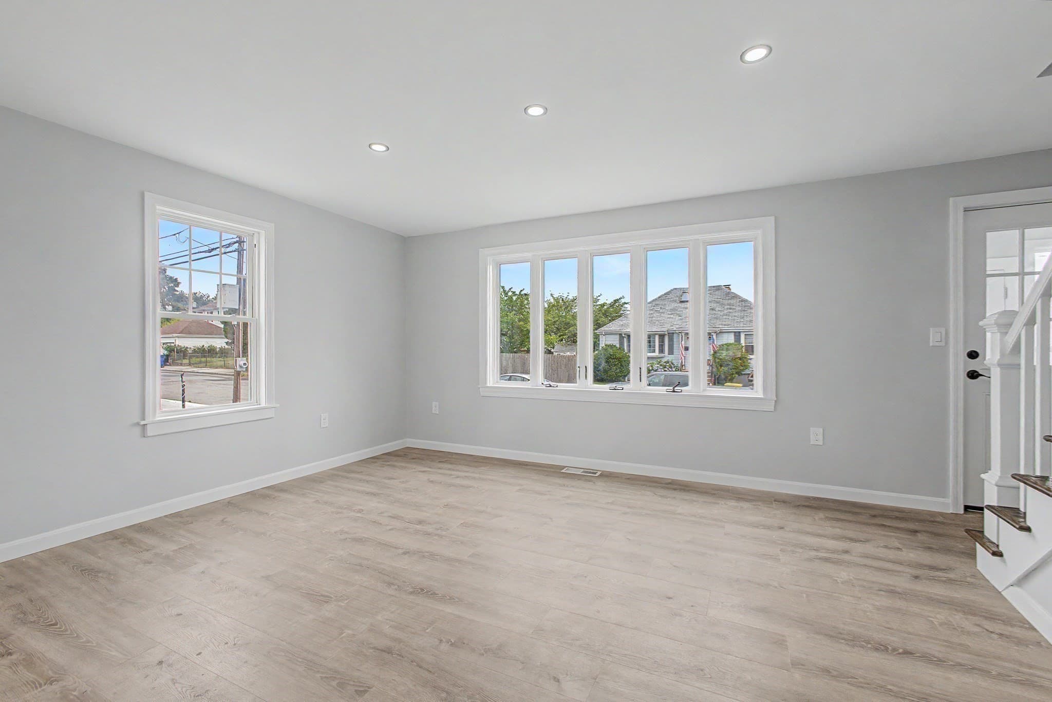 Single Family Residence at 298 King St, Fall River MA 02724, photo 16 of 20