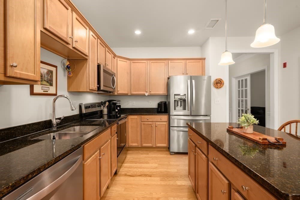 Condominium at 220 Martins Landing # 102, North Reading MA 01864, North Reading, photo 8 of 35