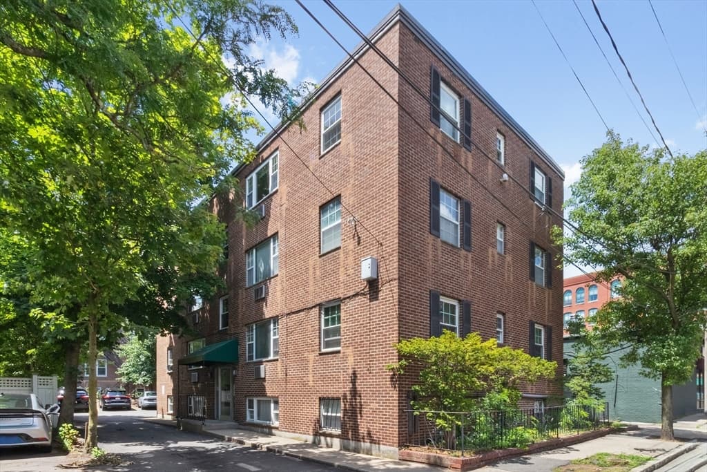 5 Walden St # 2, Cambridge MA 02140 photo 14