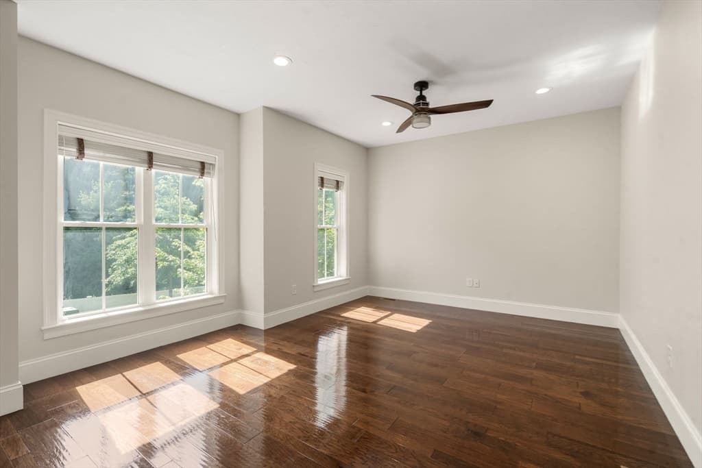 Condominium at 13 Boyde's Crossing # 12, Norfolk MA 02056, photo 22 of 42