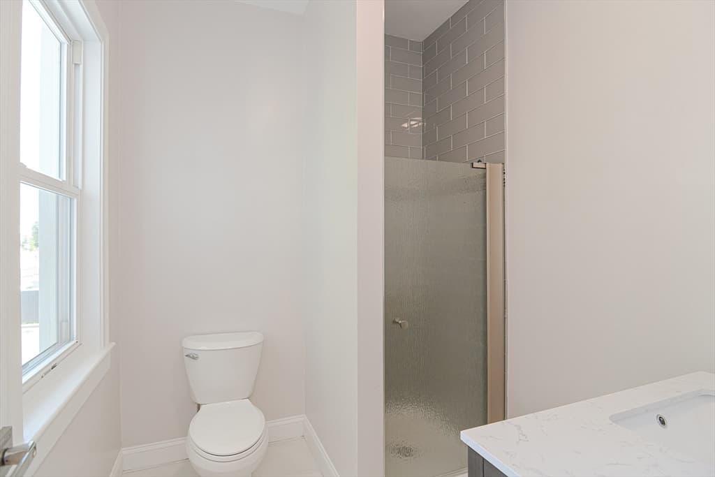 8 Melvin St # 2, Somerville MA 02145 photo 22