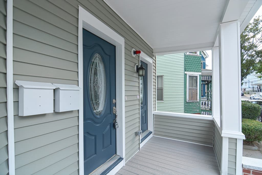 8 Melvin St # 2, Somerville MA 02145 photo 5