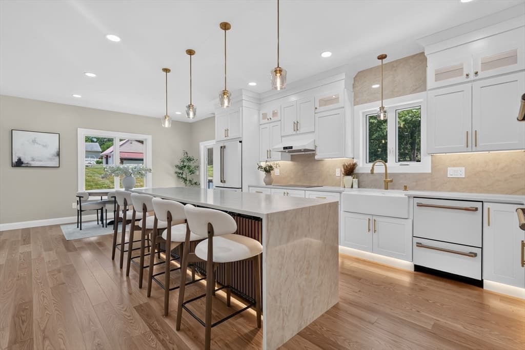 Single Family Residence at 139 Middle Rd, Southampton MA 01073, Southampton, photo 10 of 42