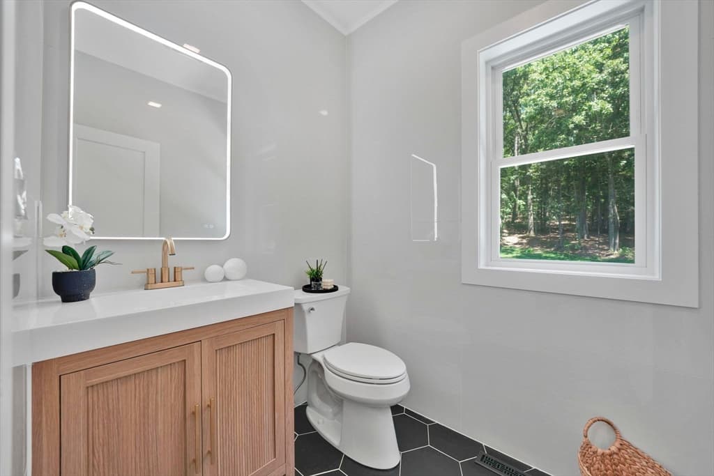 Single Family Residence at 139 Middle Rd, Southampton MA 01073, Southampton, photo 33 of 42