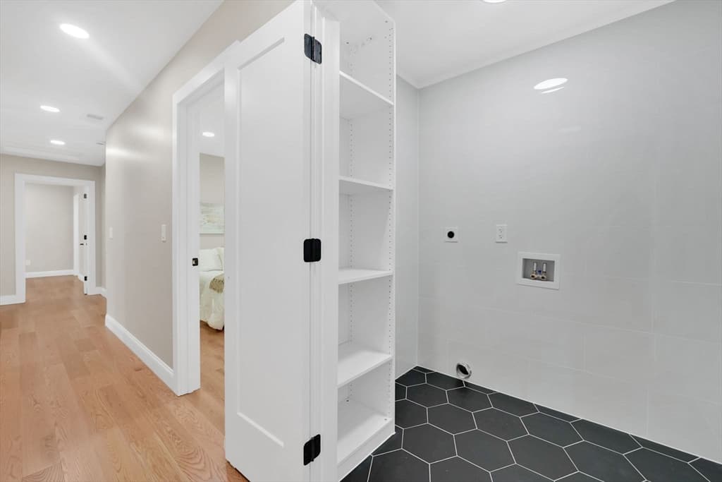 Single Family Residence at 139 Middle Rd, Southampton MA 01073, Southampton, photo 31 of 42