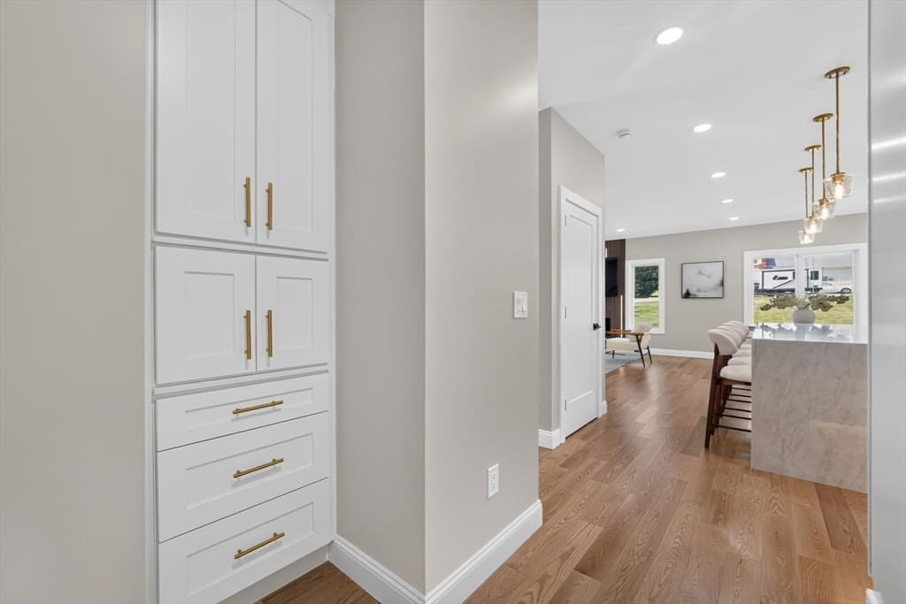 Single Family Residence at 139 Middle Rd, Southampton MA 01073, Southampton, photo 21 of 42