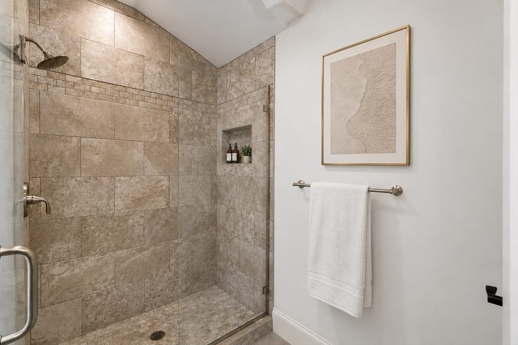 Single Family Residence at 13 Boyde's Crossing, Norfolk MA 02056, photo 28 of 42