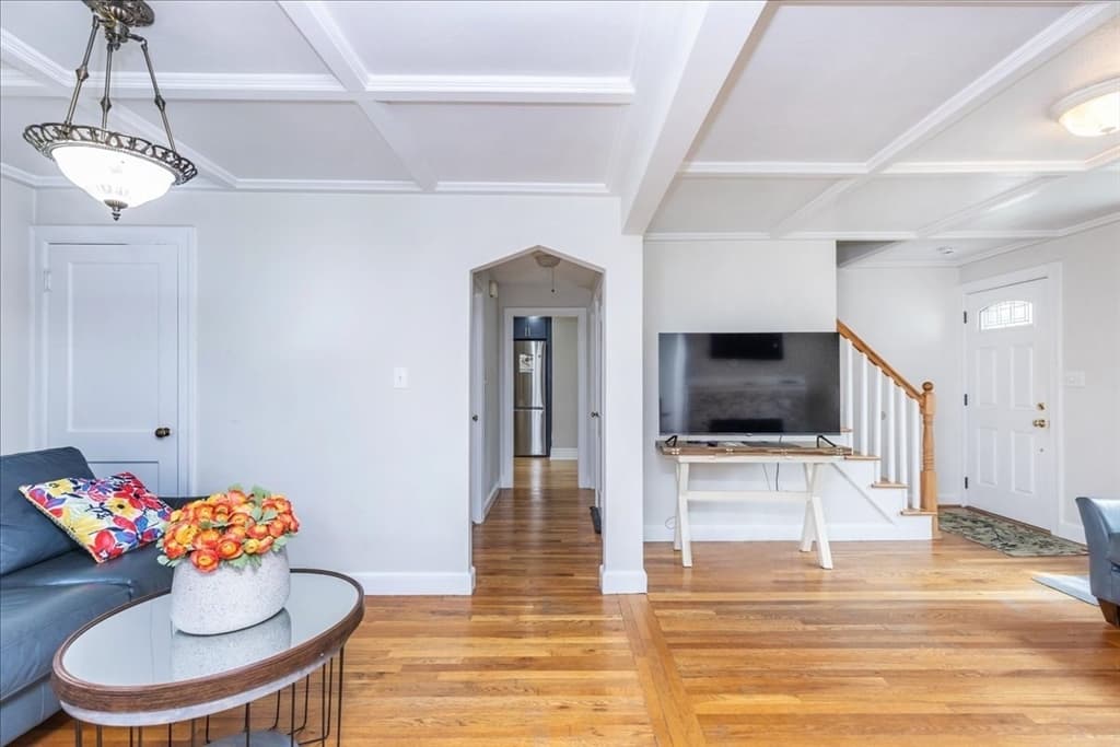 47 Cherry St, Newton MA 02465 photo 9
