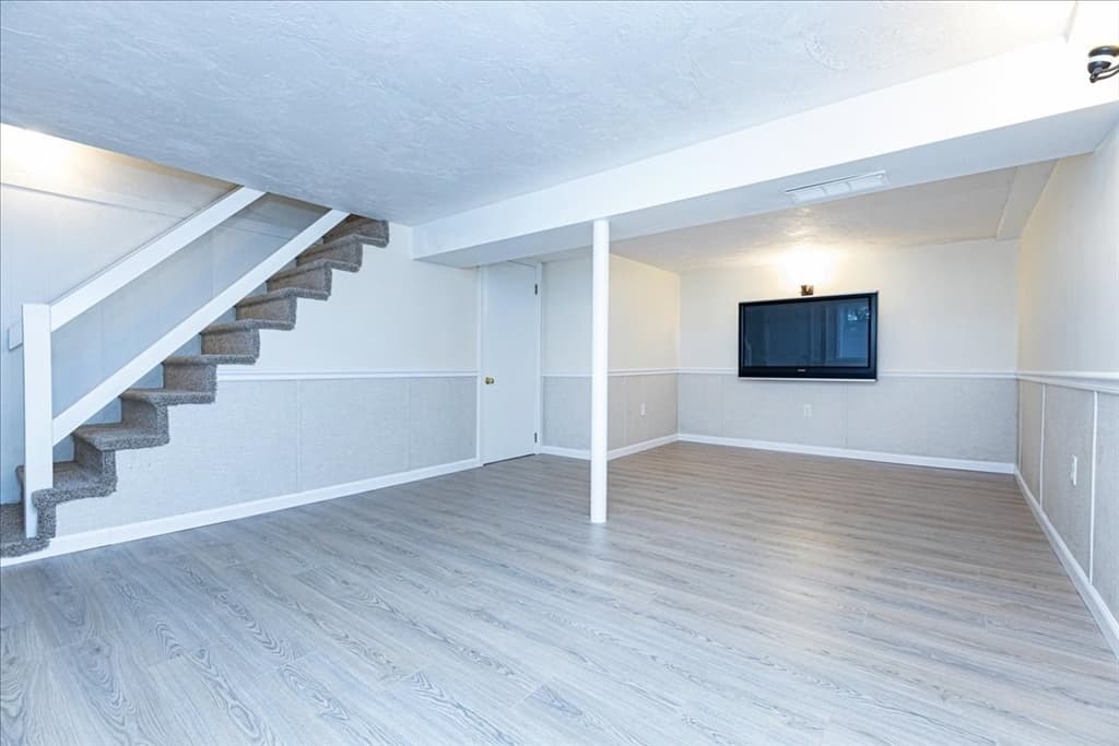 47 Cherry St, Newton MA 02465 photo 24