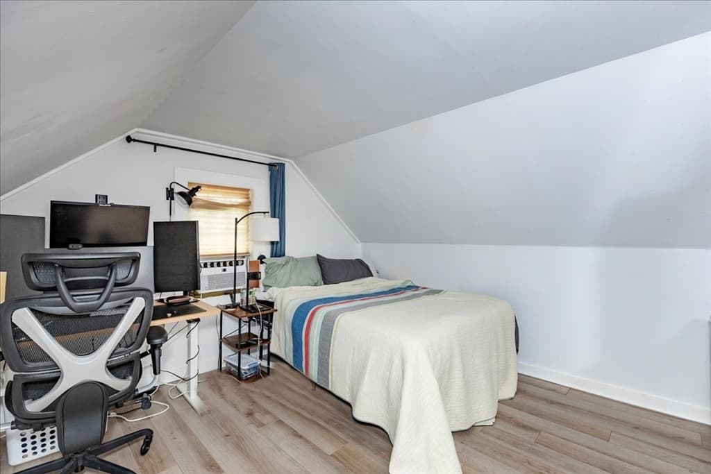 47 Cherry St, Newton MA 02465 photo 18