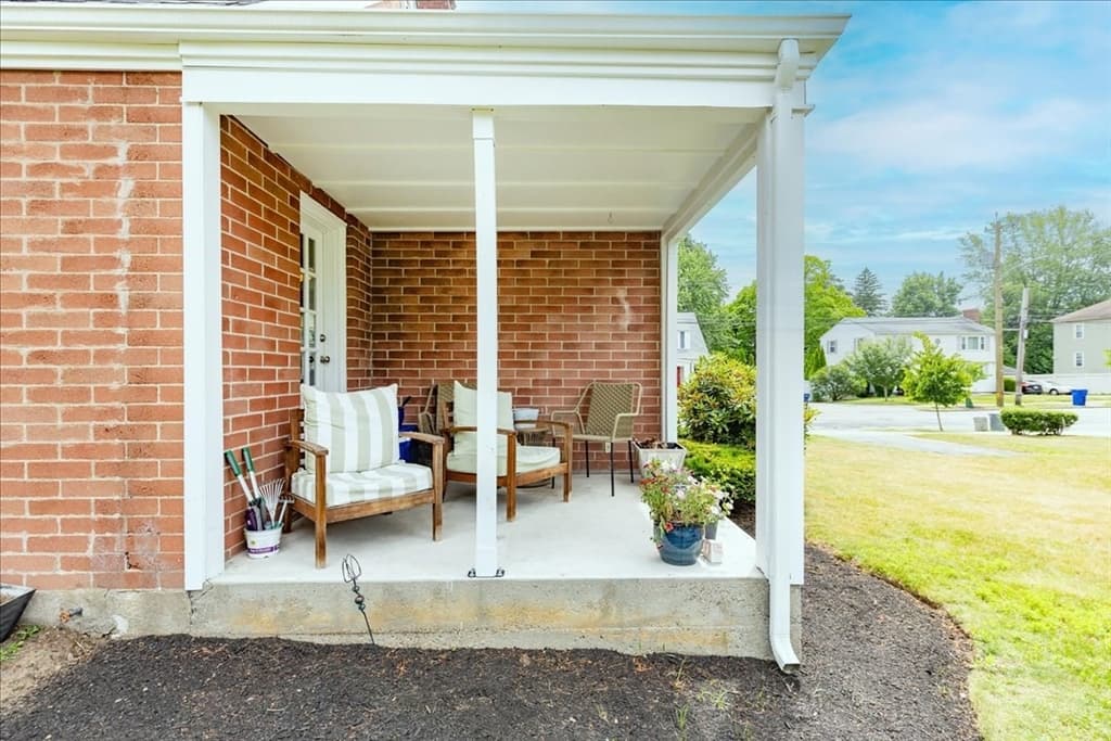 47 Cherry St, Newton MA 02465 photo 29