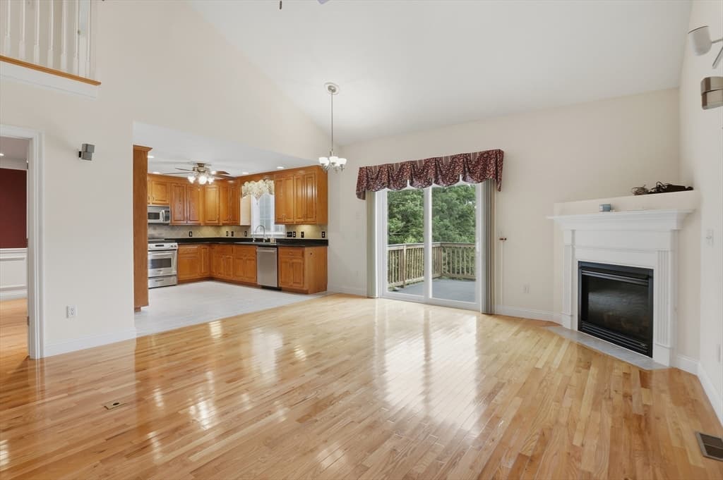Condominium at 168 Horne Way # 168, Millbury MA 01527, Millbury, photo 9 of 29