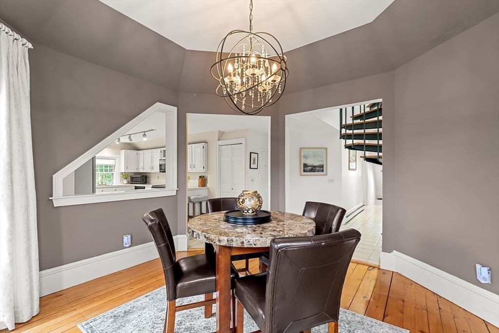 39 Broad St # 5, Newburyport MA 01950 photo 13