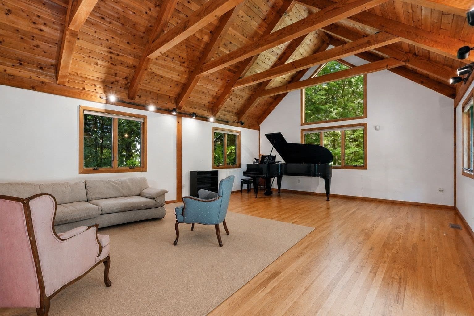 Single Family Residence at 470 Montague Rd, Sunderland MA 01375, photo 9 of 42