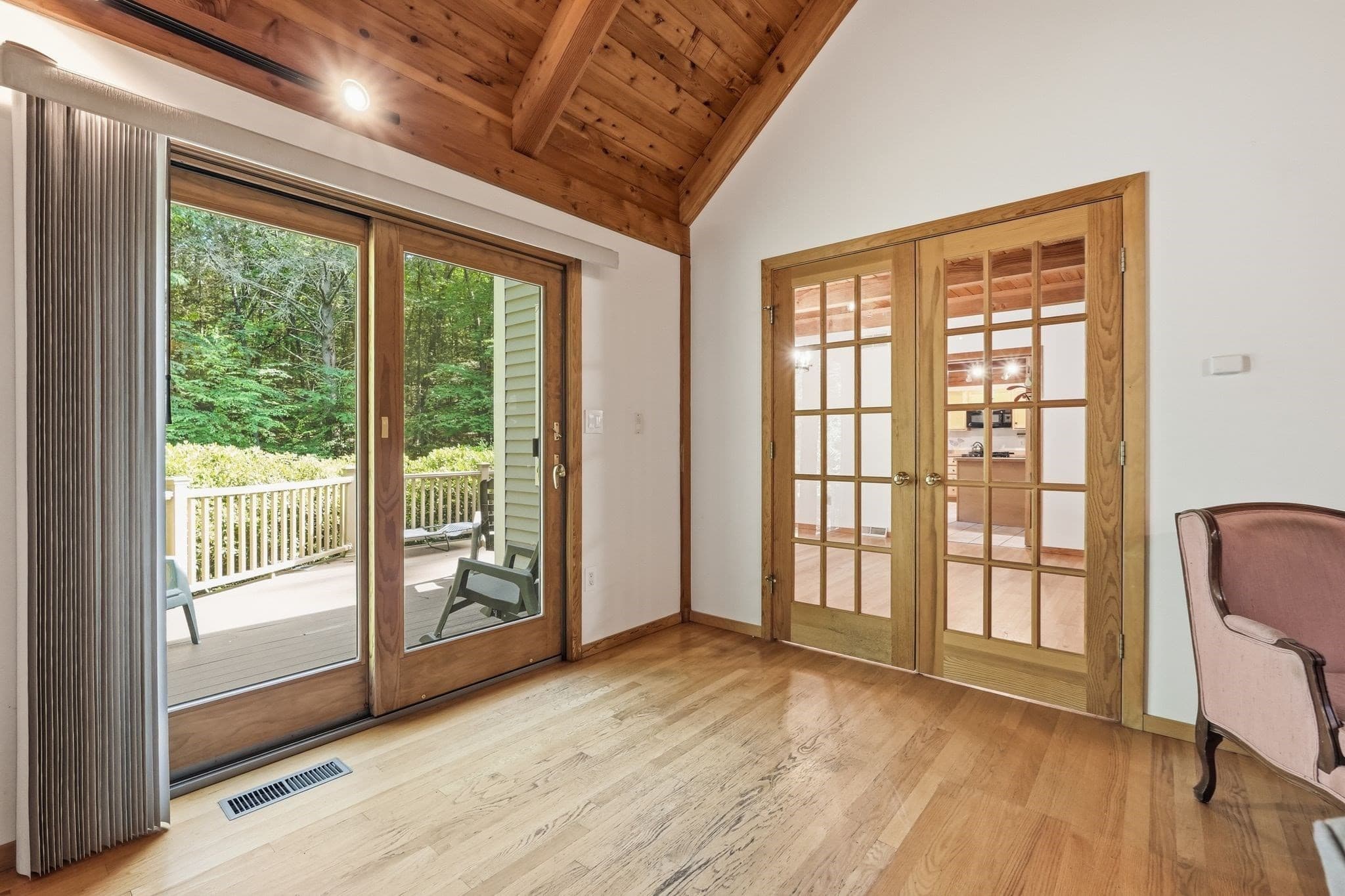 Single Family Residence at 470 Montague Rd, Sunderland MA 01375, photo 10 of 42