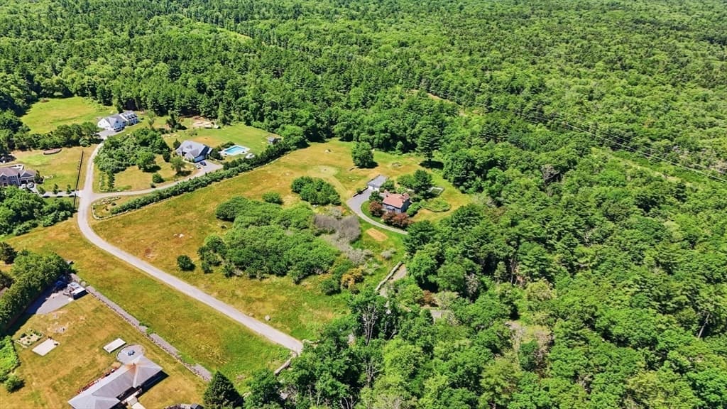 126 Lucy Little Rd, Dartmouth MA 02747 photo 7