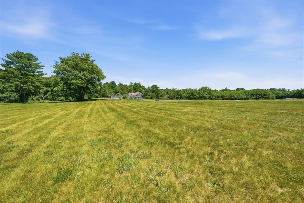 126 Lucy Little Rd, Dartmouth MA 02747 photo 5