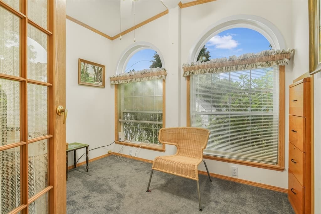 4 Nightingale Lane, Tiverton RI 02878 photo 16