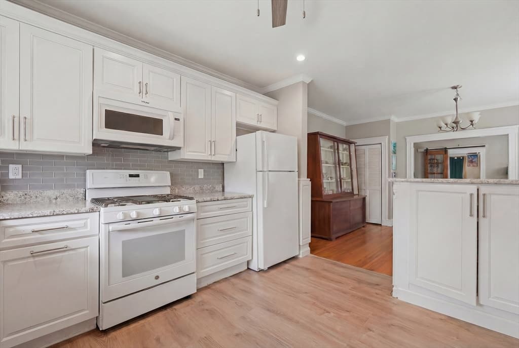 116 Derby Rd, Revere MA 02151 photo 8