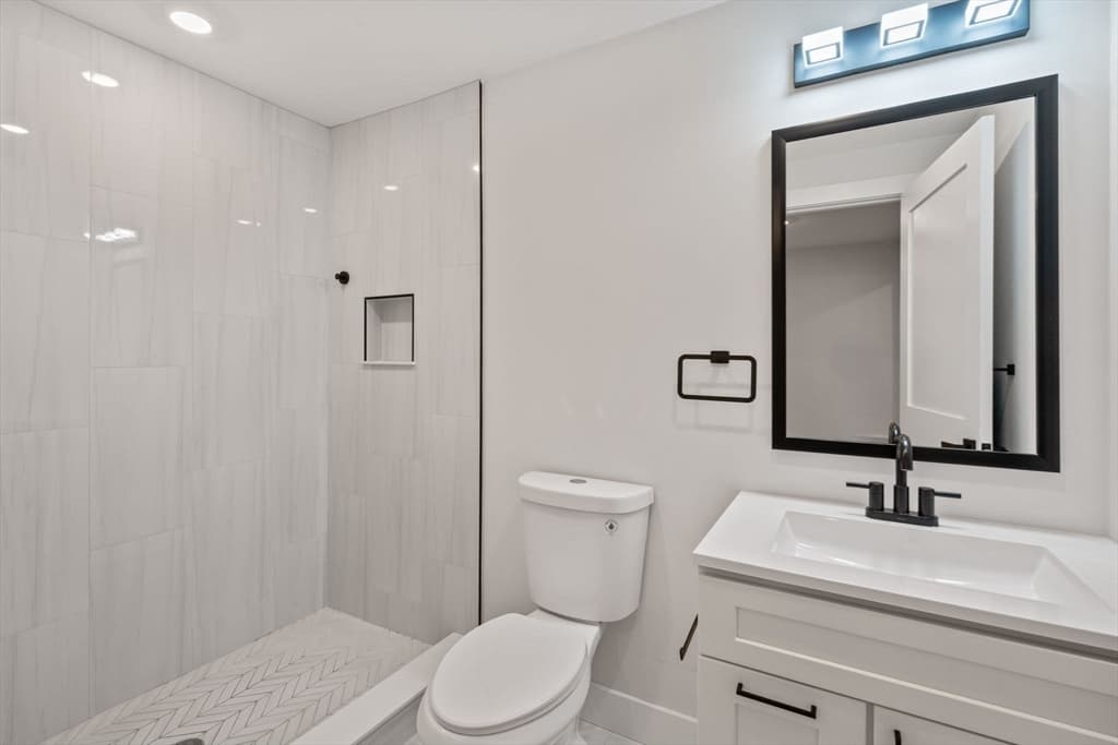 Condominium at 20 Ufford St # 1, Boston MA 02124, Boston, photo 8 of 28