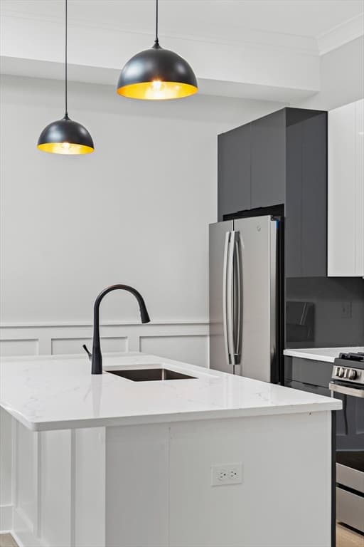 Condominium at 115 Thurston St # G, Somerville MA 02145, photo 6 of 41