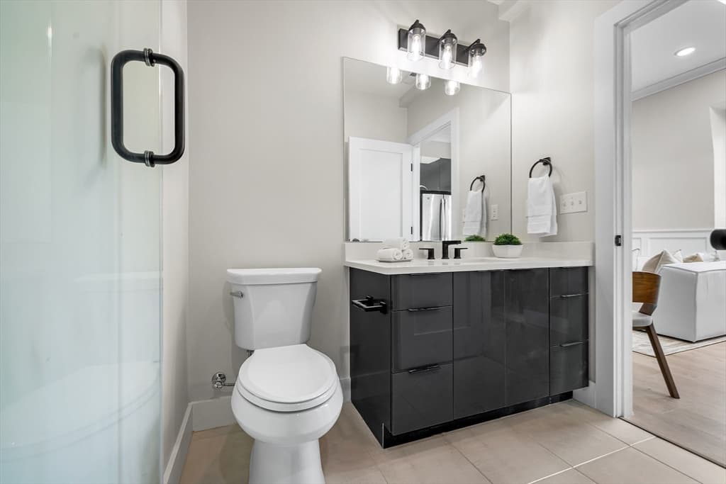 Condominium at 115 Thurston St # G, Somerville MA 02145, photo 22 of 41