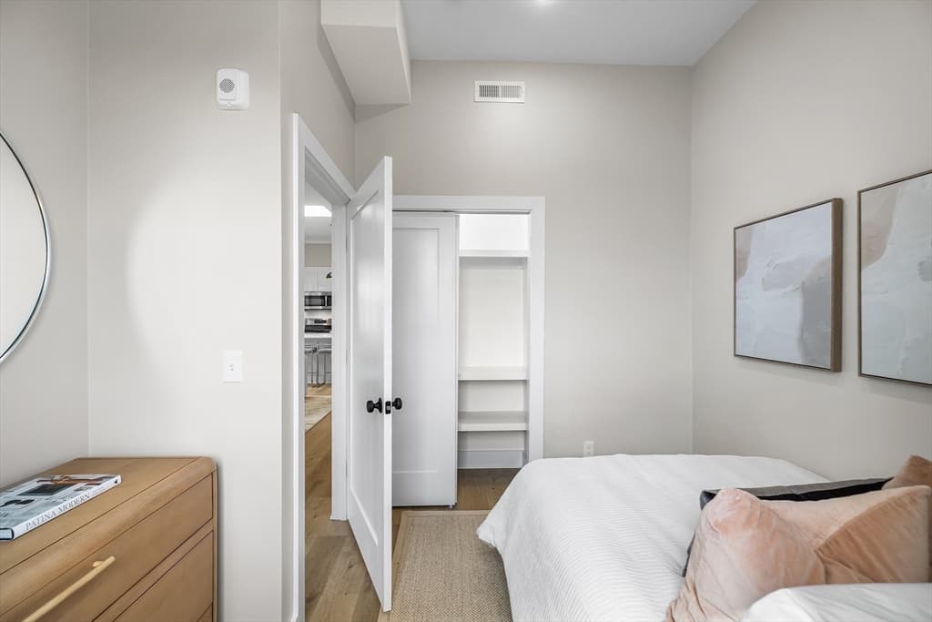 Condominium at 115 Thurston St # G, Somerville MA 02145, photo 20 of 41