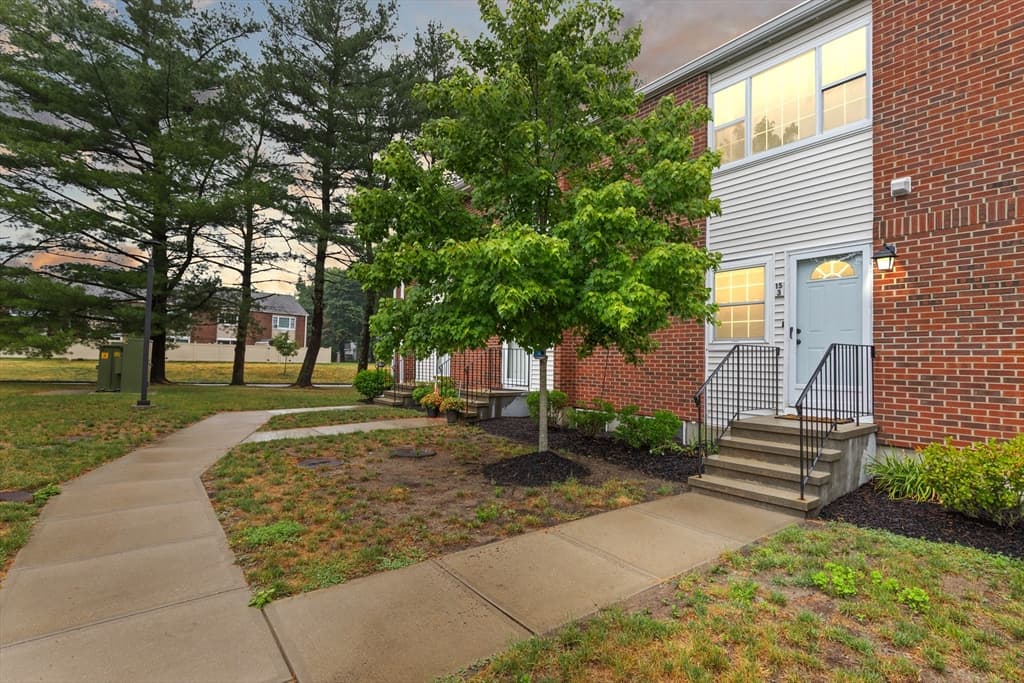 Condominium at 41 Foundry Street # 3, Easton MA 02375, Easton, photo 2 of 37