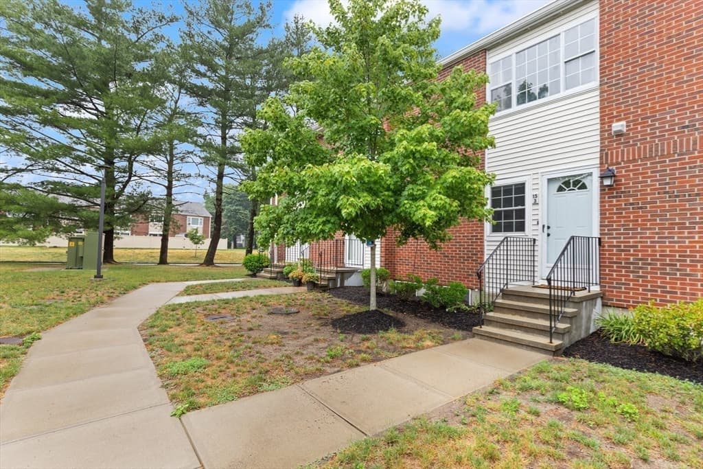 Condominium at 41 Foundry Street # 3, Easton MA 02375, Easton, photo 13 of 37