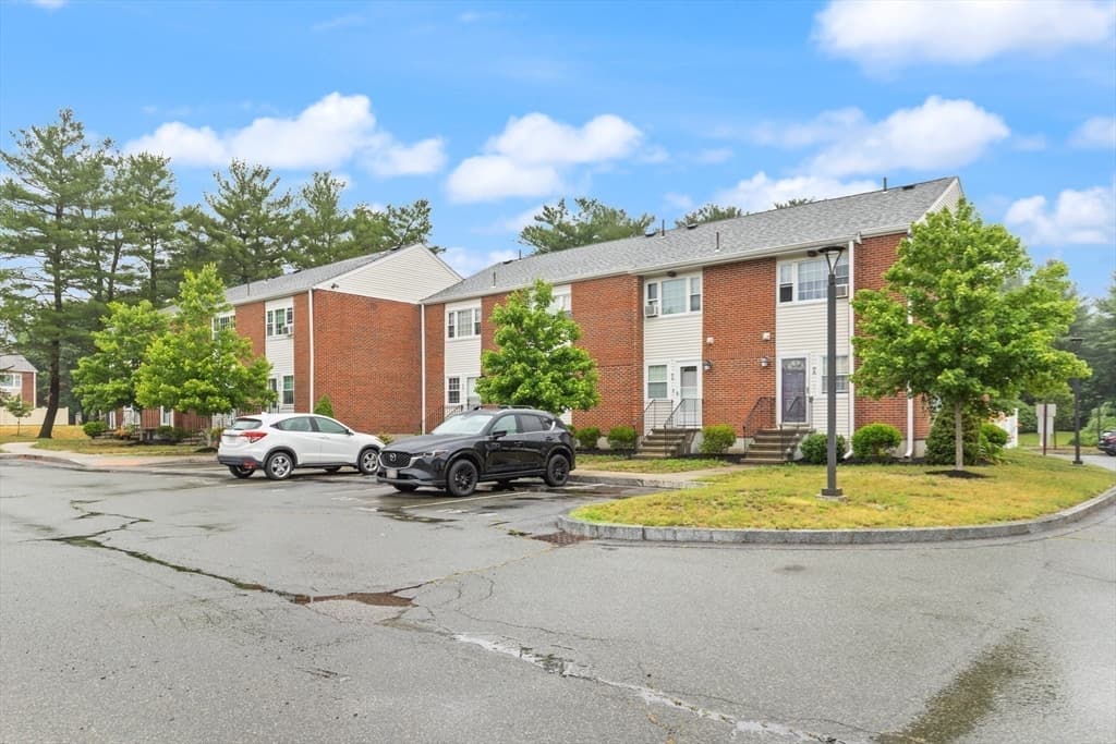 Condominium at 41 Foundry Street # 3, Easton MA 02375, Easton, photo 17 of 37