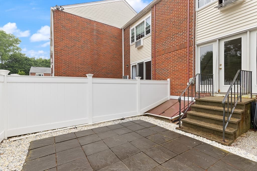 Condominium at 41 Foundry Street # 3, Easton MA 02375, Easton, photo 3 of 37