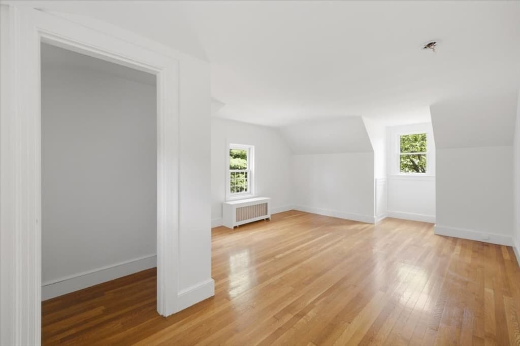 Single Family Residence at 320 First Parish Rd, Scituate MA 02066, photo 22 of 34