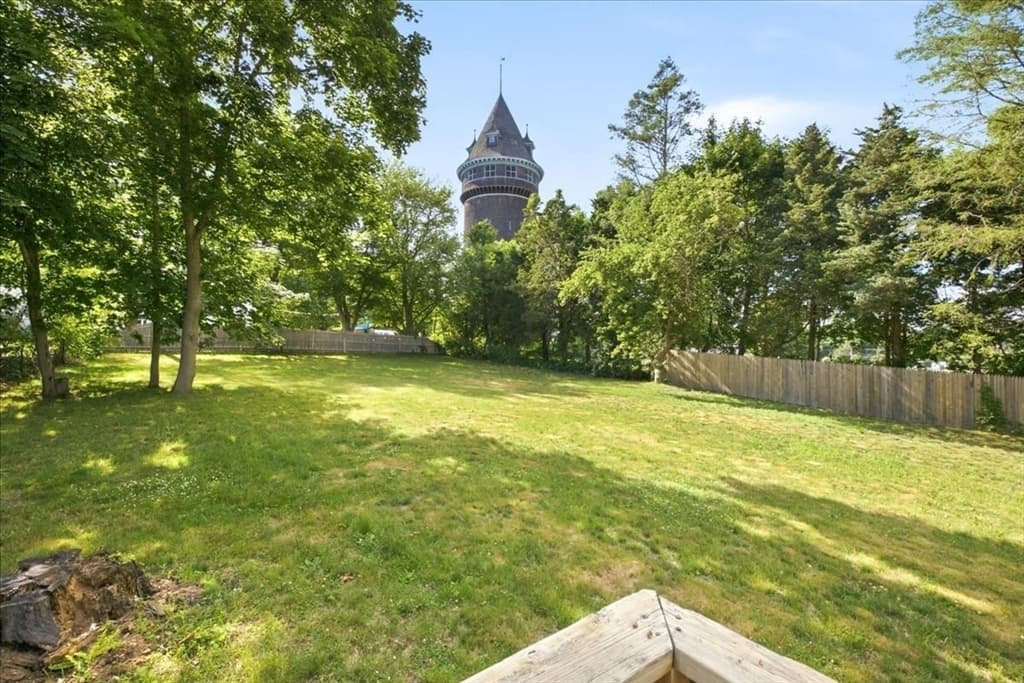 Single Family Residence at 320 First Parish Rd, Scituate MA 02066, photo 31 of 34