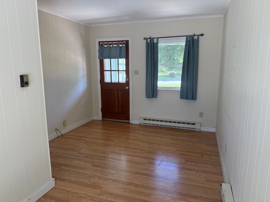 Single Family Residence at 50 Edgewood Rd, Shrewsbury MA 01545, Shrewsbury, photo 15 of 33