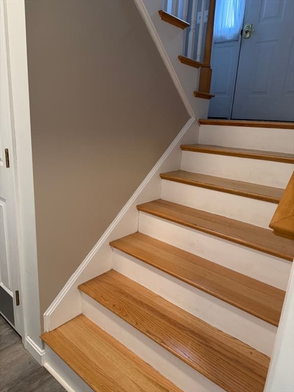 Single Family Residence at 103 Sarno Ln, Tewksbury MA 01876, photo 23 of 36