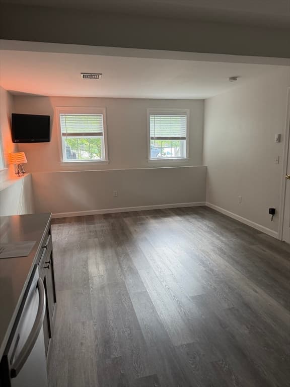 Single Family Residence at 103 Sarno Ln, Tewksbury MA 01876, photo 26 of 36