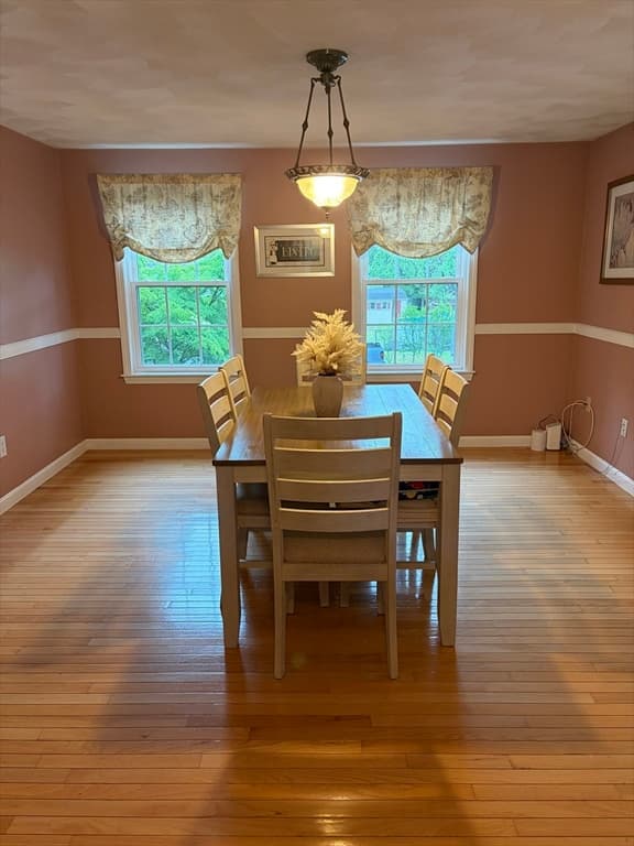 Single Family Residence at 103 Sarno Ln, Tewksbury MA 01876, photo 3 of 36