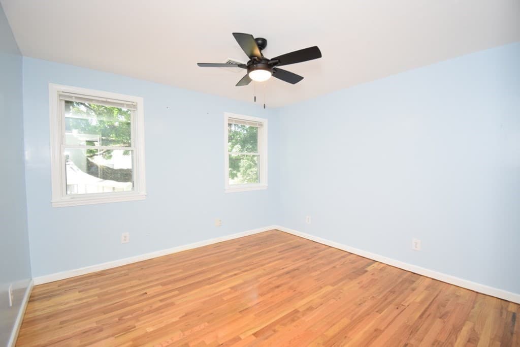Single Family Residence at 302 Lake Street, Shrewsbury MA 01545, photo 11 of 42