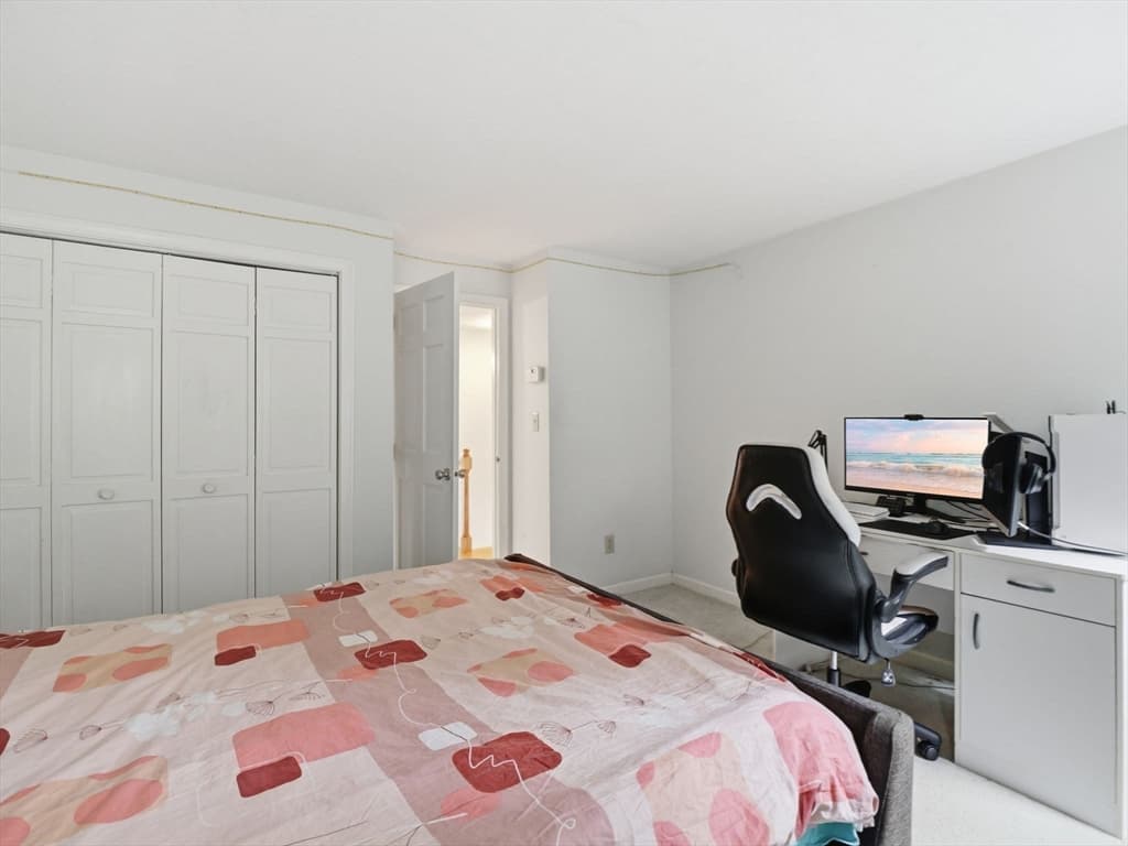 293 Davis Street, Northborough MA 01532 photo 33
