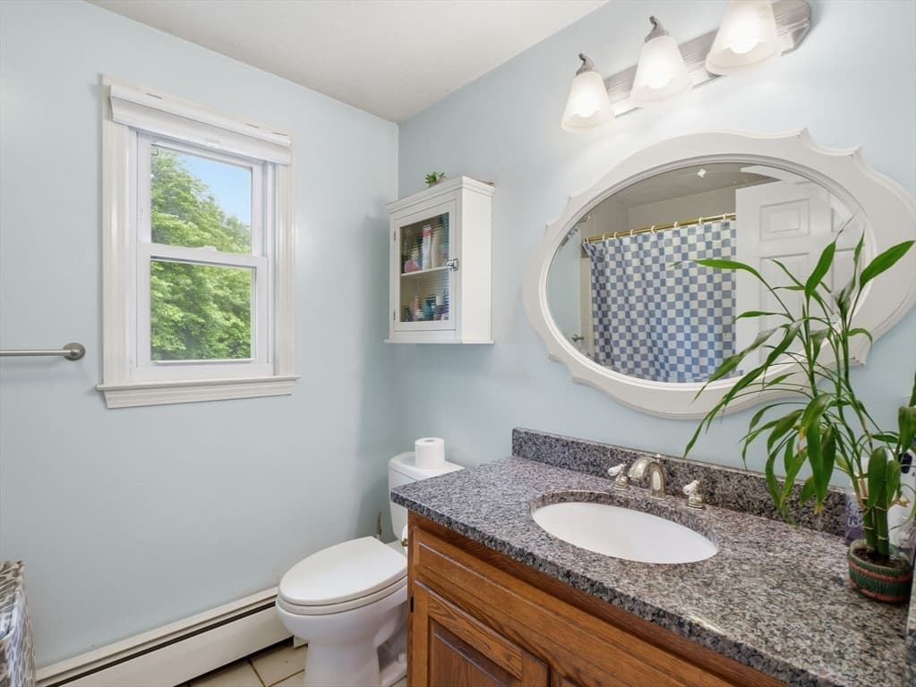 293 Davis Street, Northborough MA 01532 photo 40