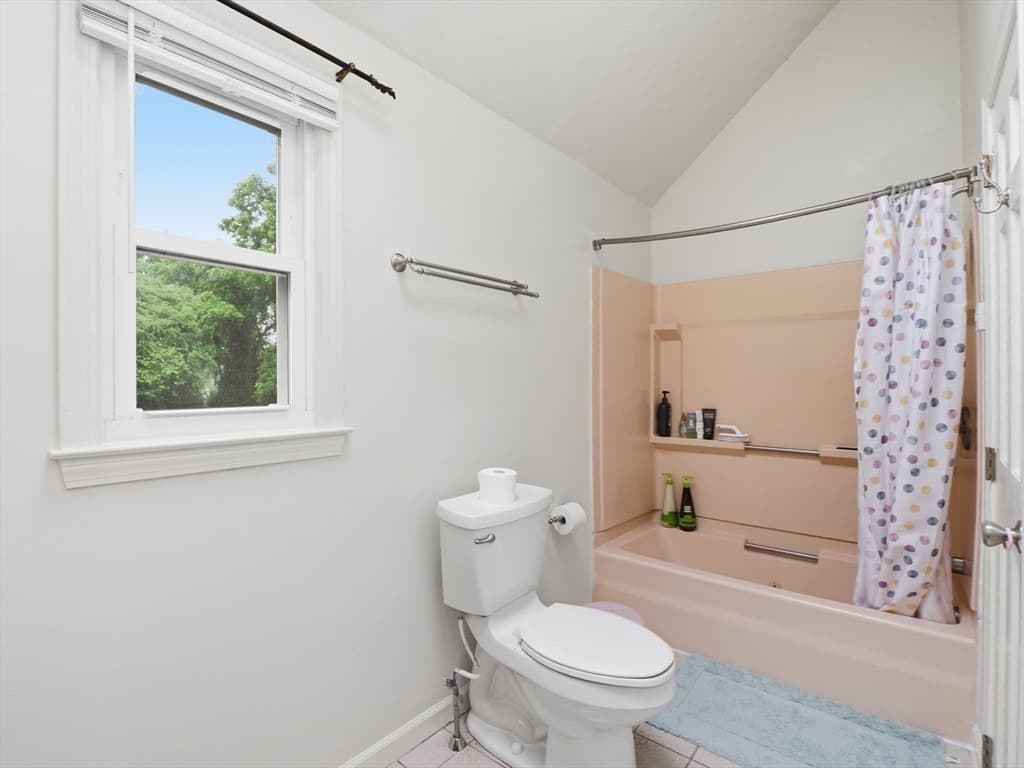 293 Davis Street, Northborough MA 01532 photo 31